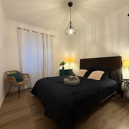 Grand T2 - Proche Port Et Transports アパート *