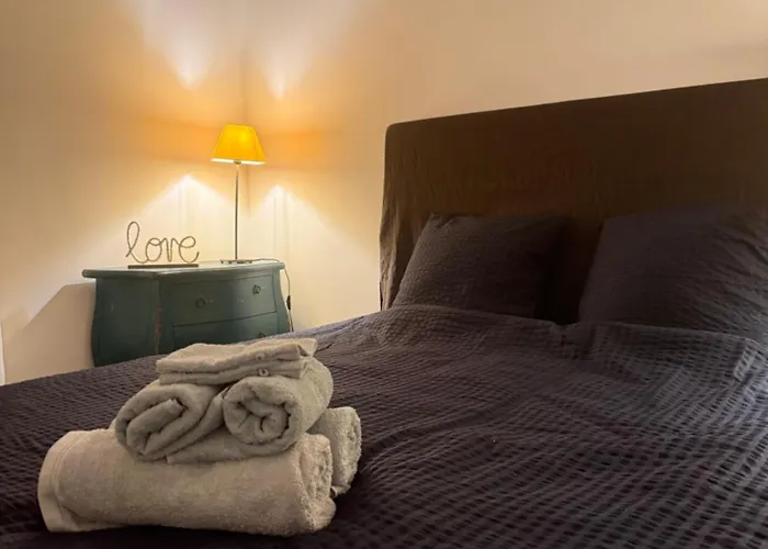 Appartement Grand T2 - Proche Port Et Transports